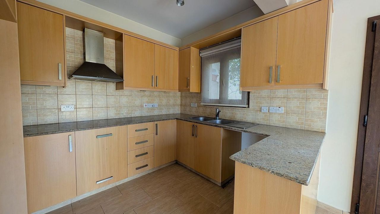 Вилла в Ларнаке, Кипр, 98 м² - фото 10