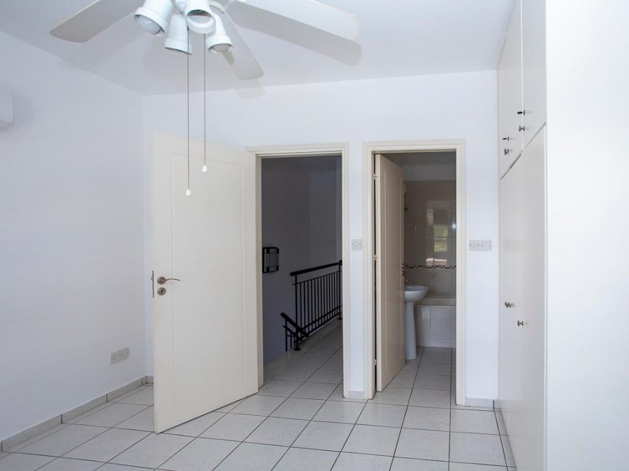 Таунхаус в Пафосе, Кипр, 90 м² - фото 11