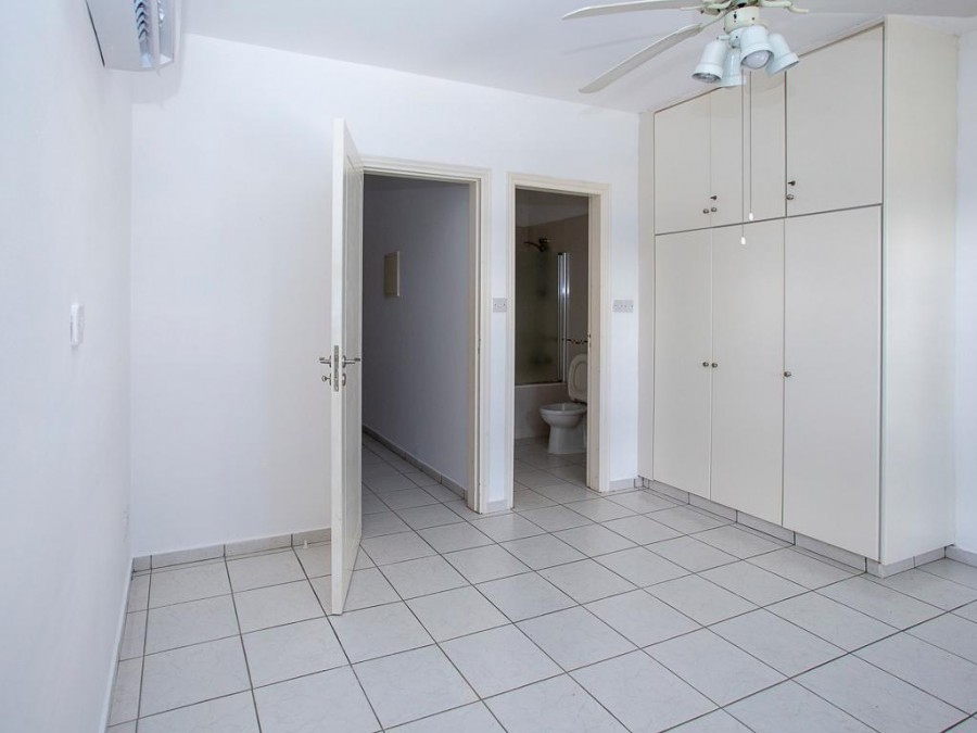 Таунхаус в Пафосе, Кипр, 90 м² - фото 12