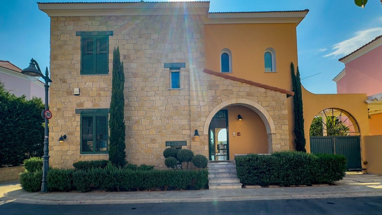 Вилла в Лимасоле, Кипр, 293 м² - фото 16