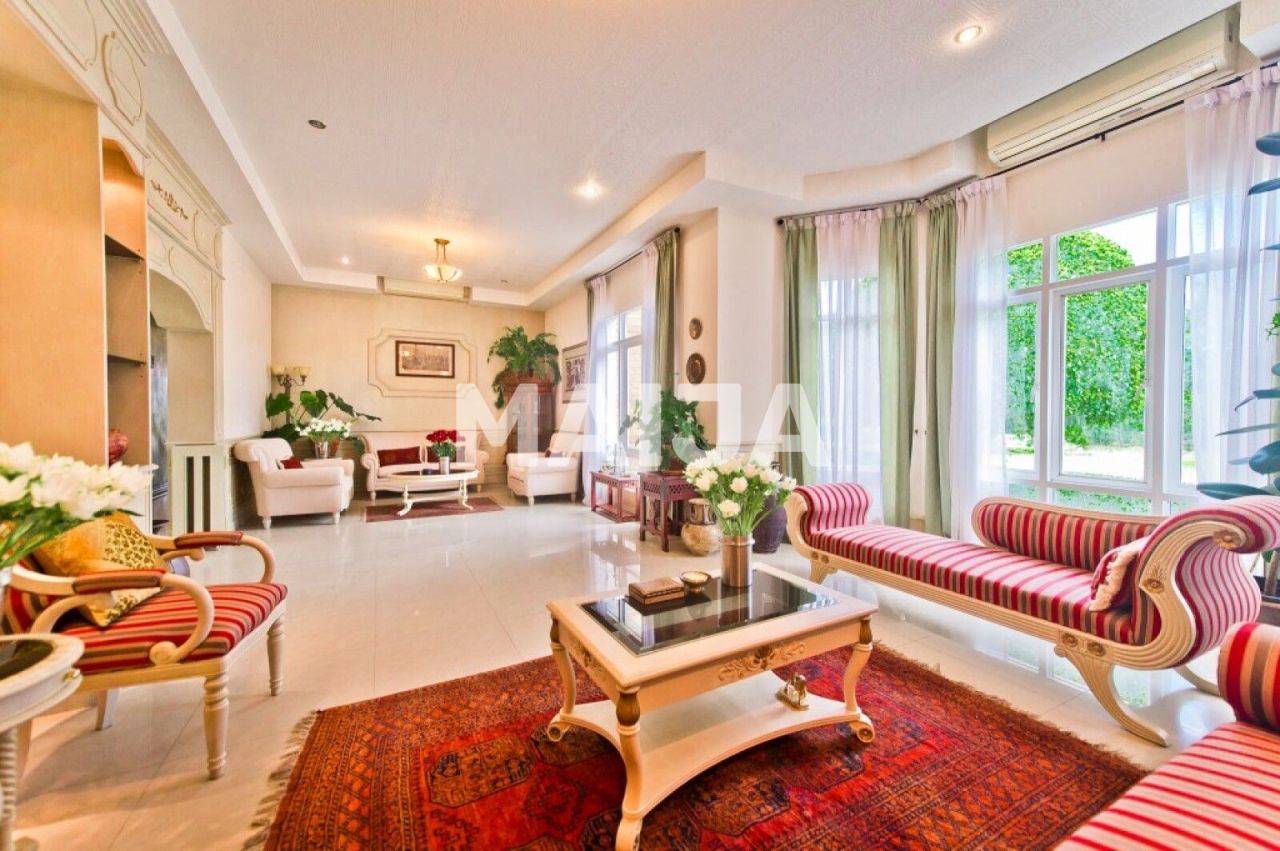 Дом Sattahip, Таиланд, 1 570 м² - фото 7