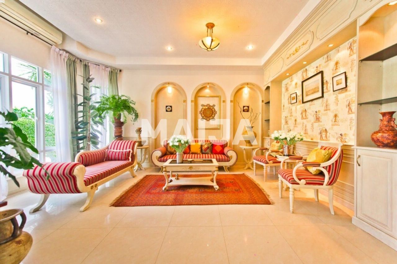 Дом Sattahip, Таиланд, 1 570 м² - фото 8