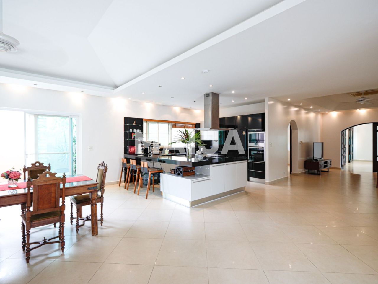 Вилла Bang Lamung, Таиланд, 350 м² - фото 9