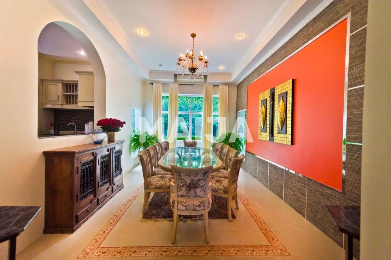 Дом Sattahip, Таиланд, 1 570 м² - фото 9