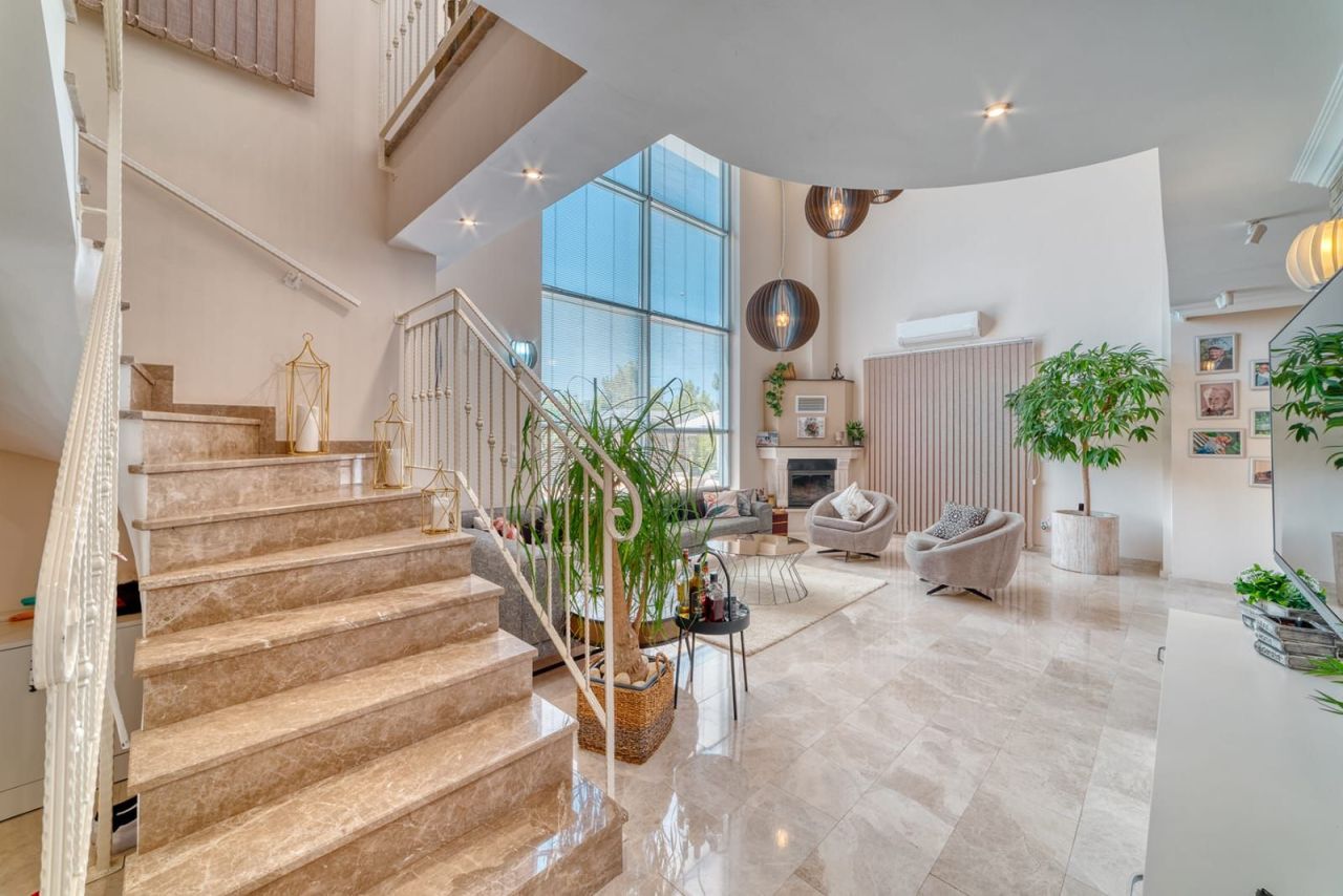 Вилла в Авсалларе, Турция, 220 м² - фото 2