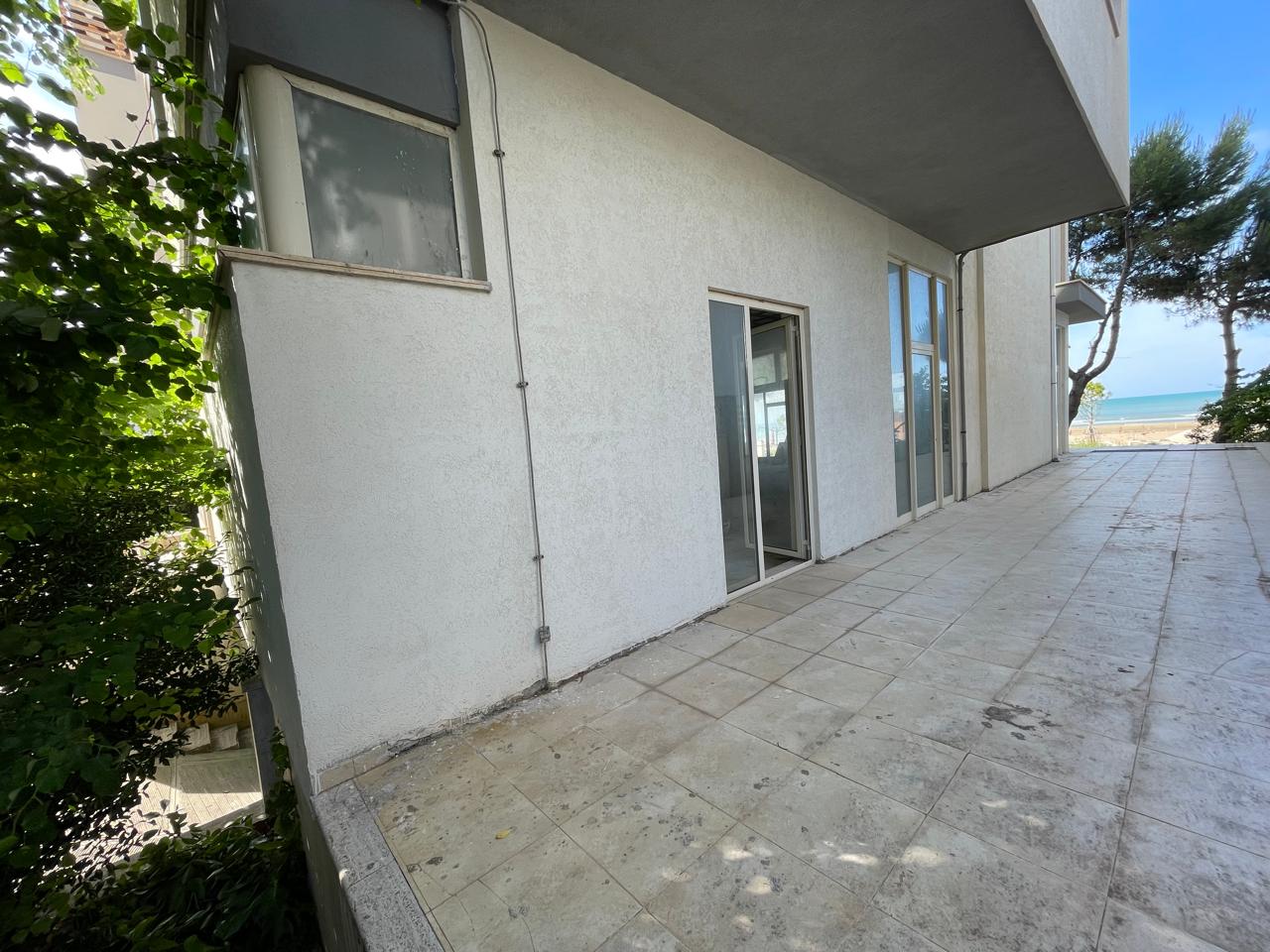 Коммерческая недвижимость в Дурресе, Албания, 470 м² - фото 6