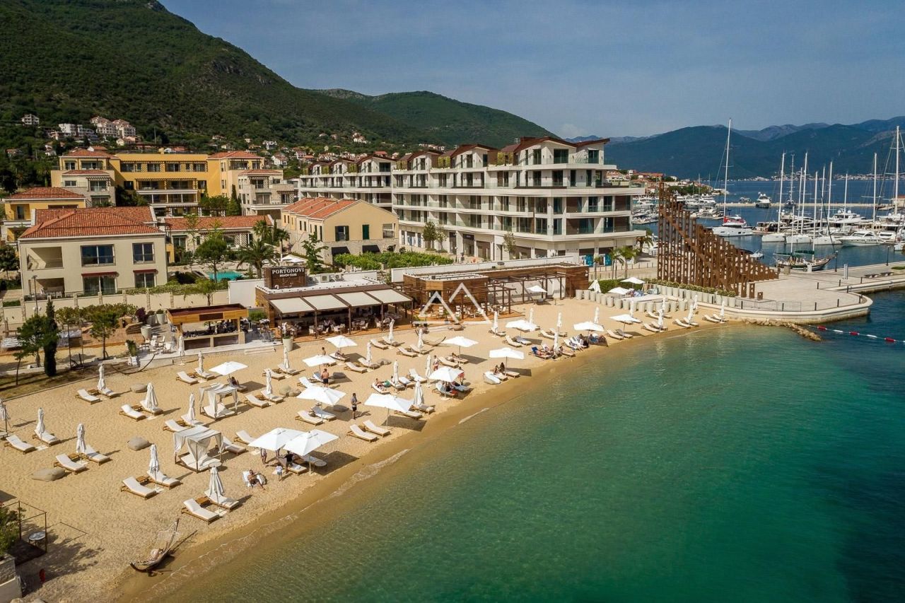 Апартаменты в Кумборе, Черногория, 120 м² - фото 4