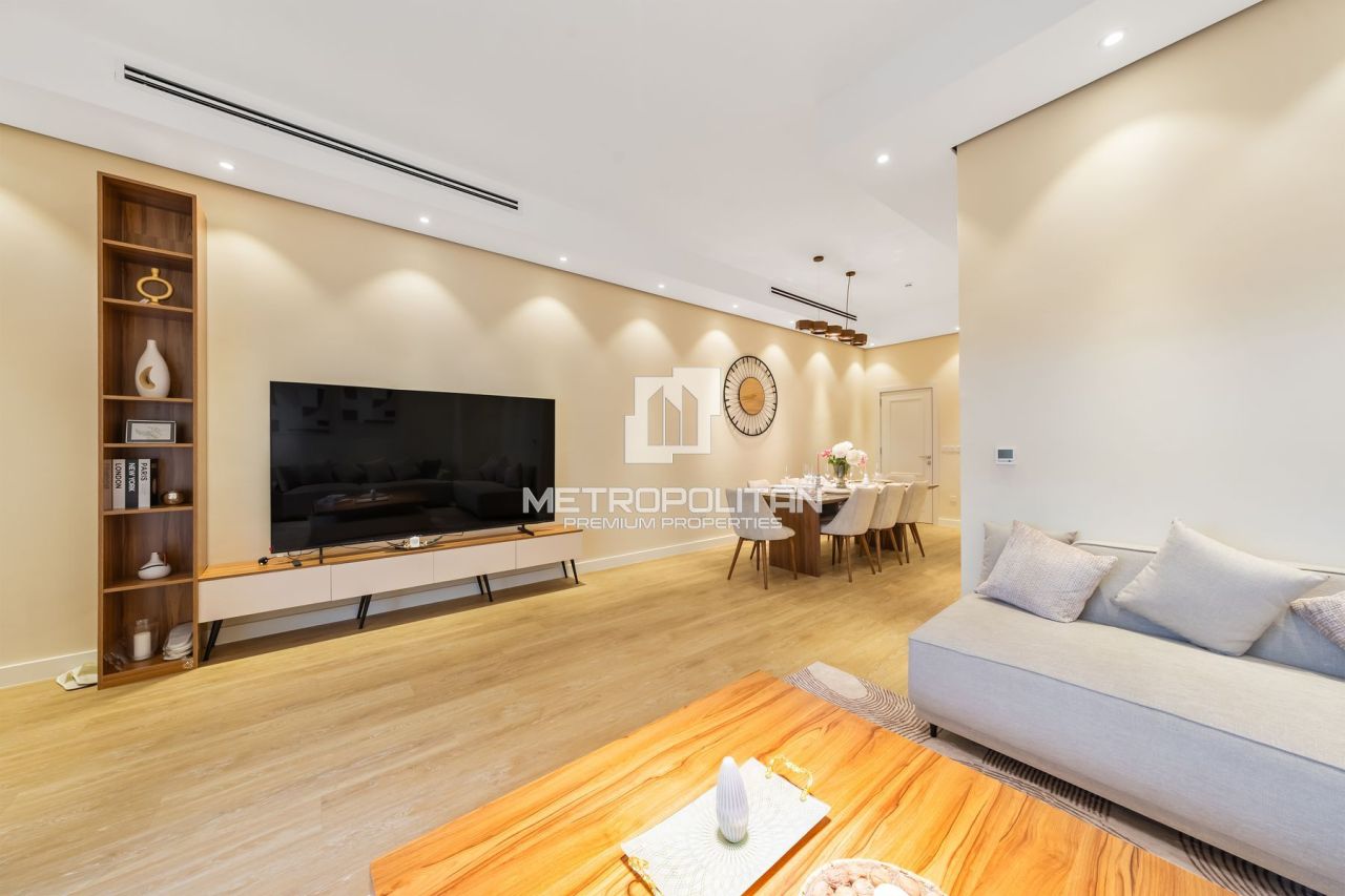 Вилла в Дубае, ОАЭ, 338 м² - фото 2