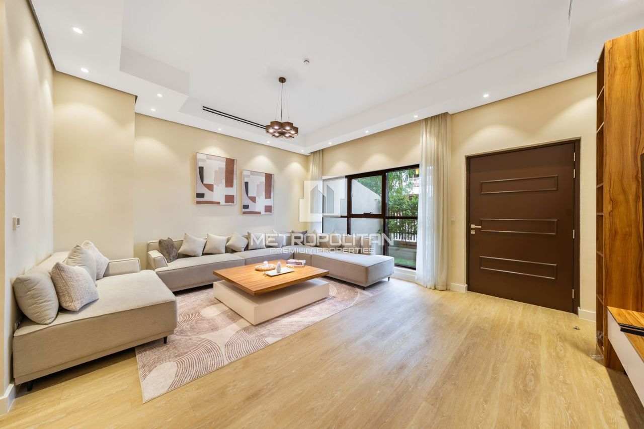 Вилла в Дубае, ОАЭ, 338 м² - фото 3