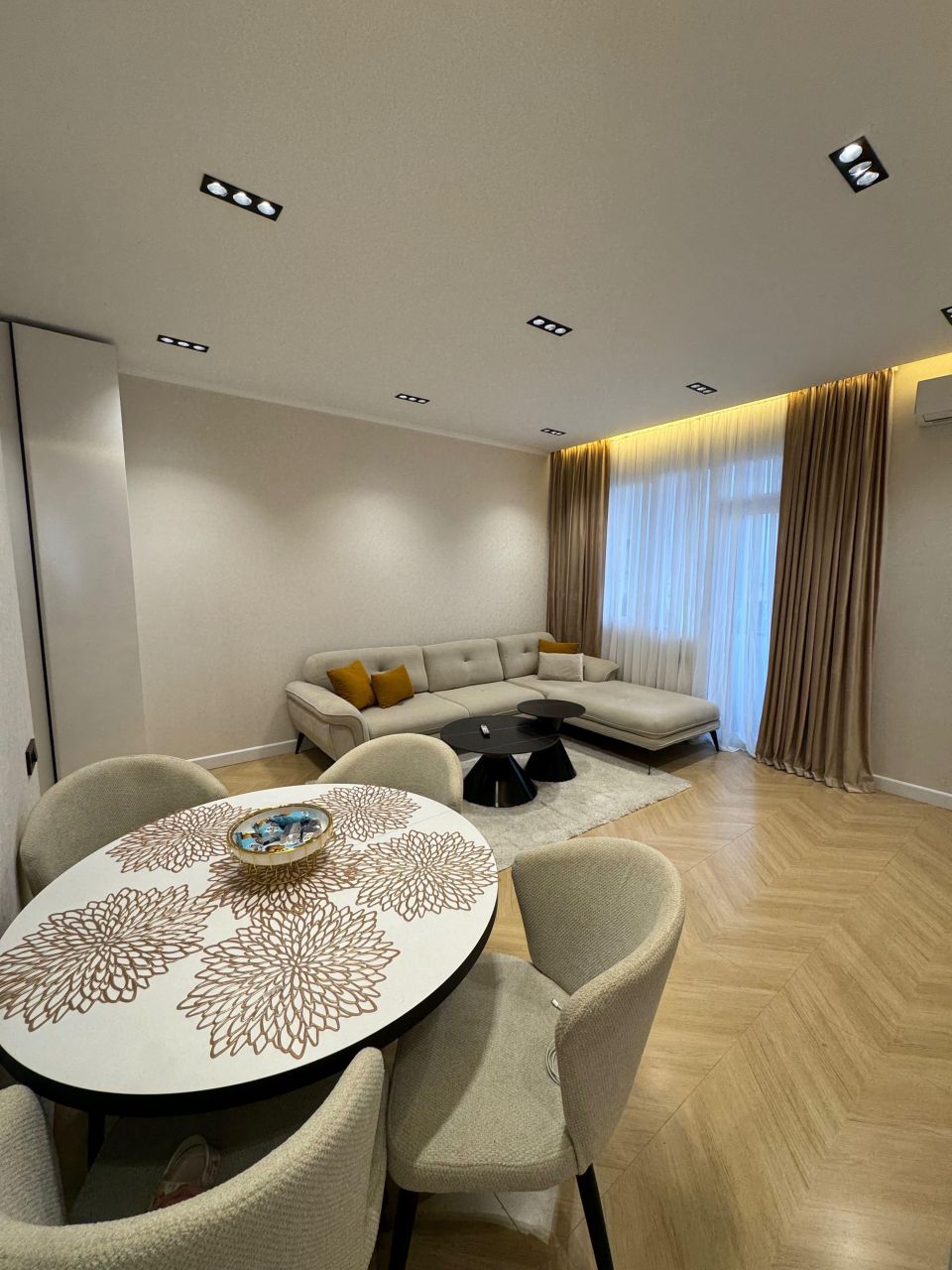 Квартира в Батуми, Грузия, 53 м² - фото 1