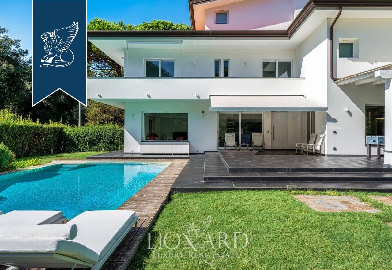 Вилла в Пьетрасанте, Италия, 650 м² - фото 6