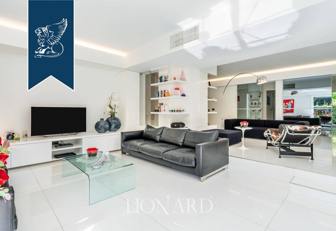 Вилла в Пьетрасанте, Италия, 650 м² - фото 10