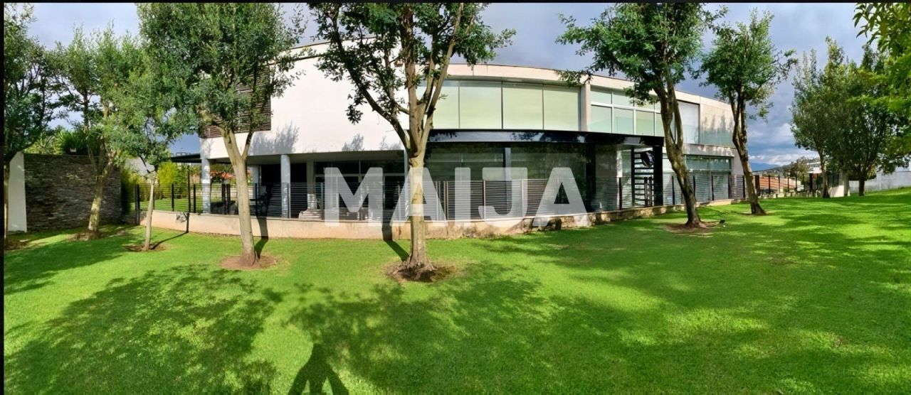 Дом Cumbaya, Эквадор, 1 100 м² - фото 1