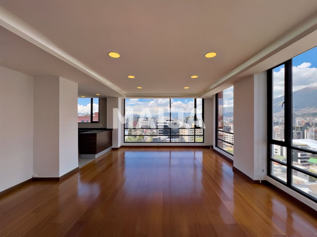 Апартаменты Quito, Эквадор, 195 м² - фото 7