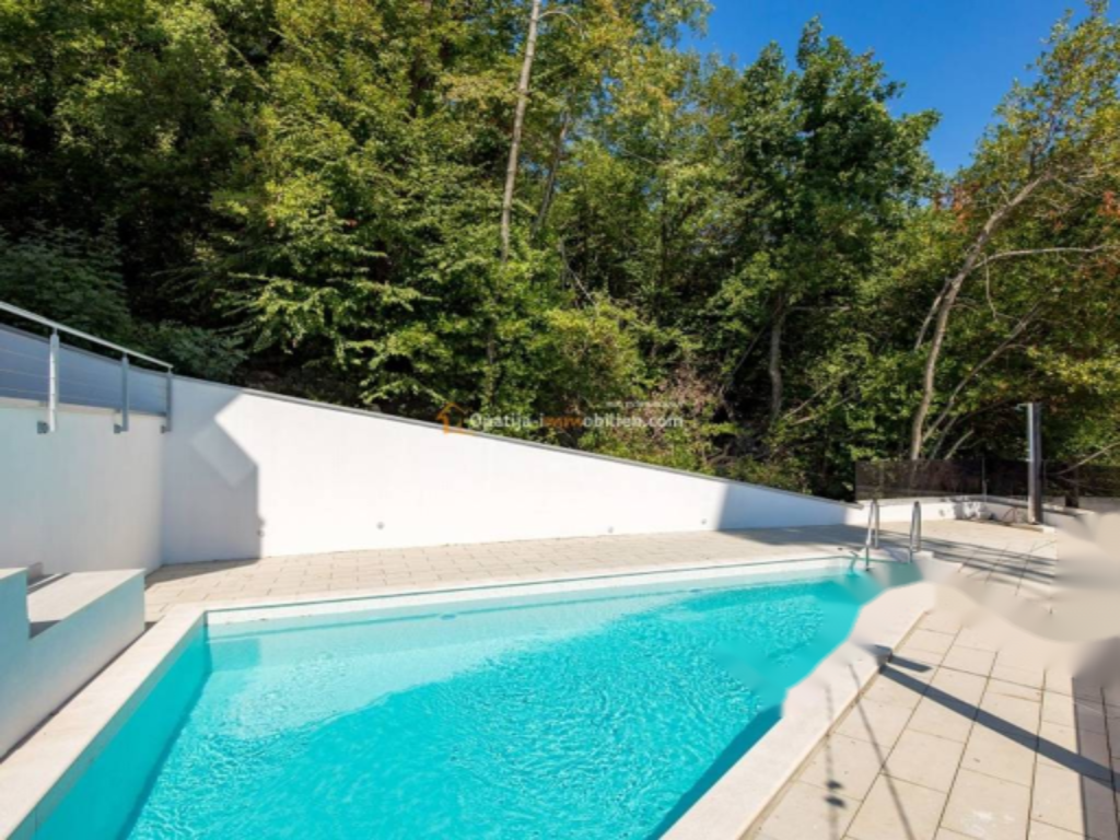 Квартира в Опатии, Хорватия, 124 м² - фото 1