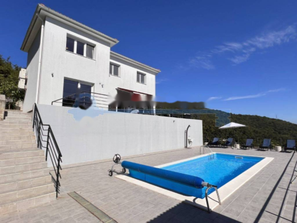 Дом в Опатии, Хорватия, 180 м² - фото 1