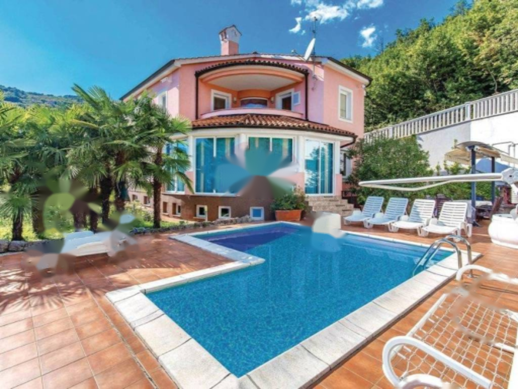 Дом в Опатии, Хорватия, 489 м² - фото 1