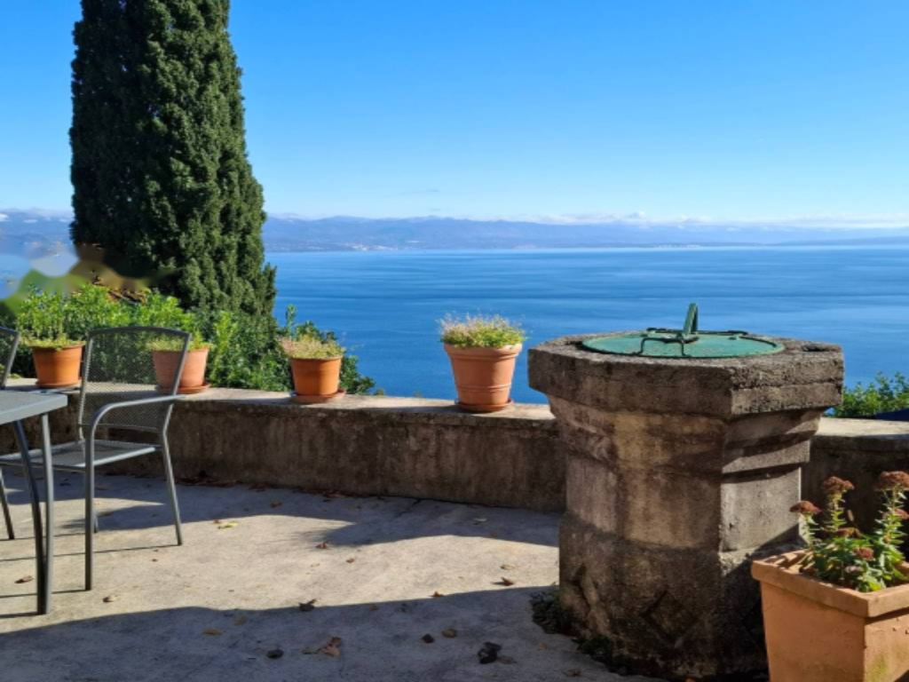 Дом в Опатии, Хорватия, 1 276 м² - фото 2