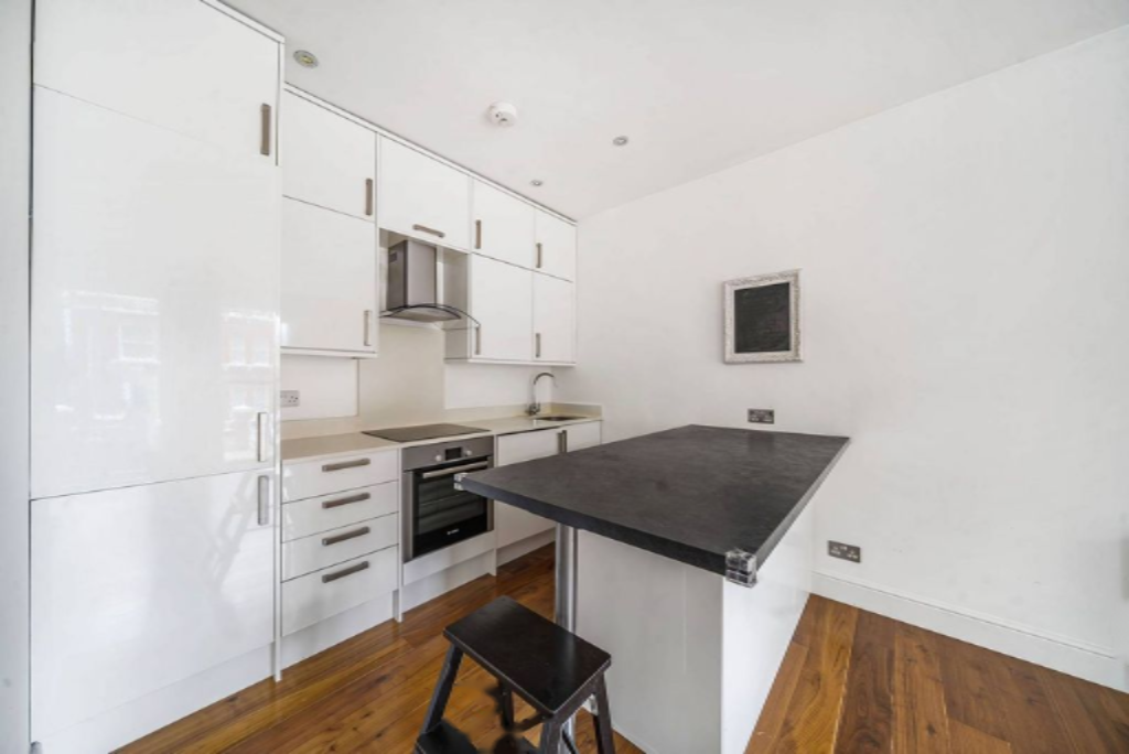 Квартира в Лондоне, Великобритания, 97 м² - фото 2