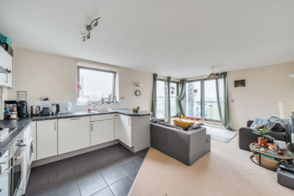 Квартира в Лондоне, Великобритания, 67 м² - фото 2