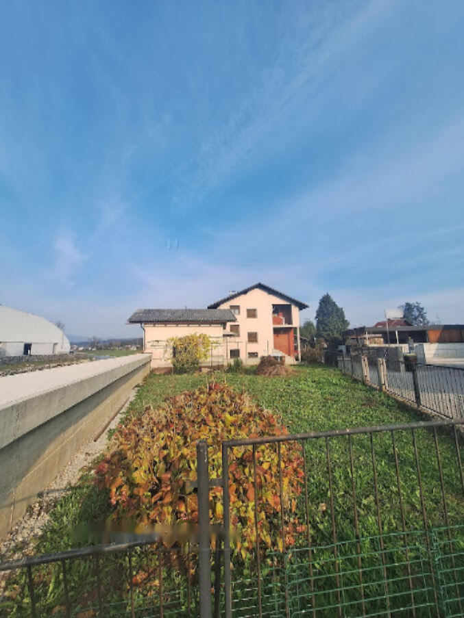 Земля в Любляне, Словения, 604 м² - фото 3