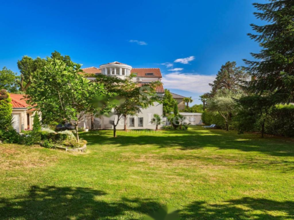 Дом в Опатии, Хорватия, 381 м² - фото 11