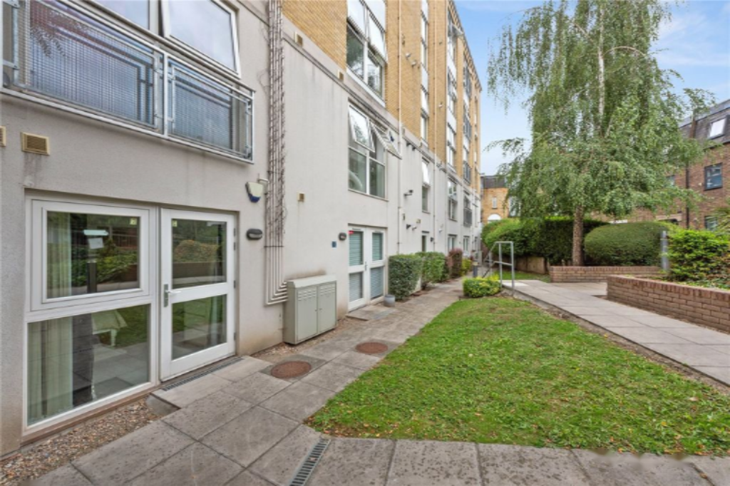 Квартира в Лондоне, Великобритания, 47 м² - фото 12