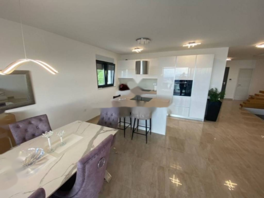 Дом в Опатии, Хорватия, 250 м² - фото 12