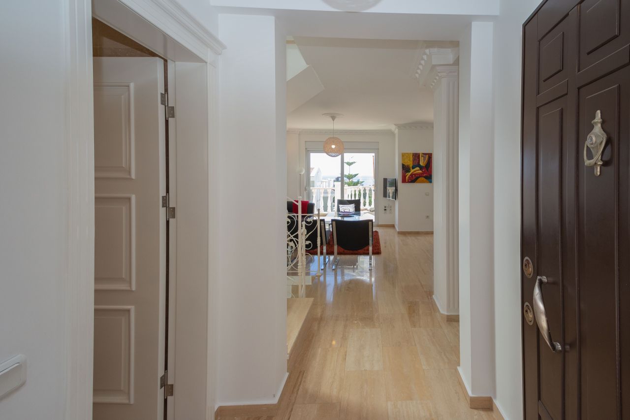 Вилла в Алании, Турция, 250 м² - фото 14