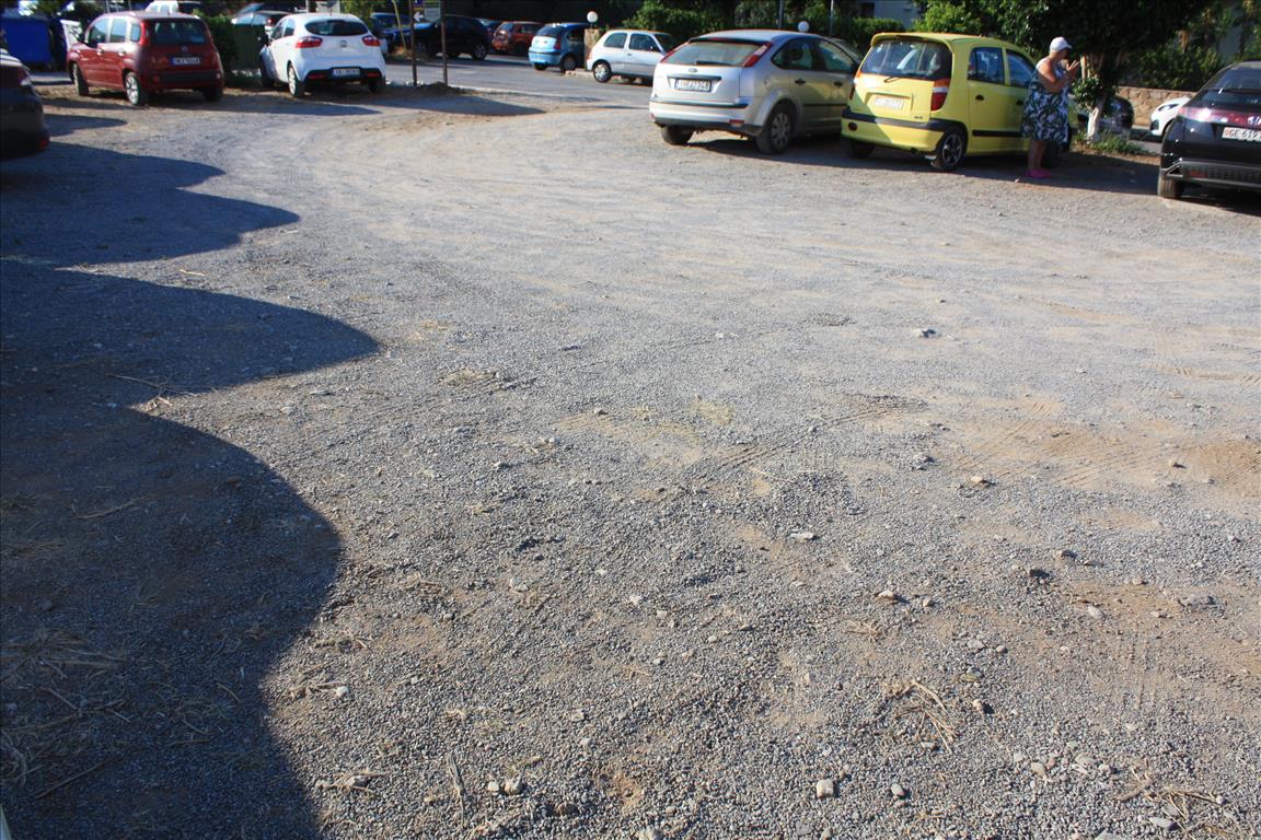 Земля в Ираклионе, Греция, 955 м² - фото 3