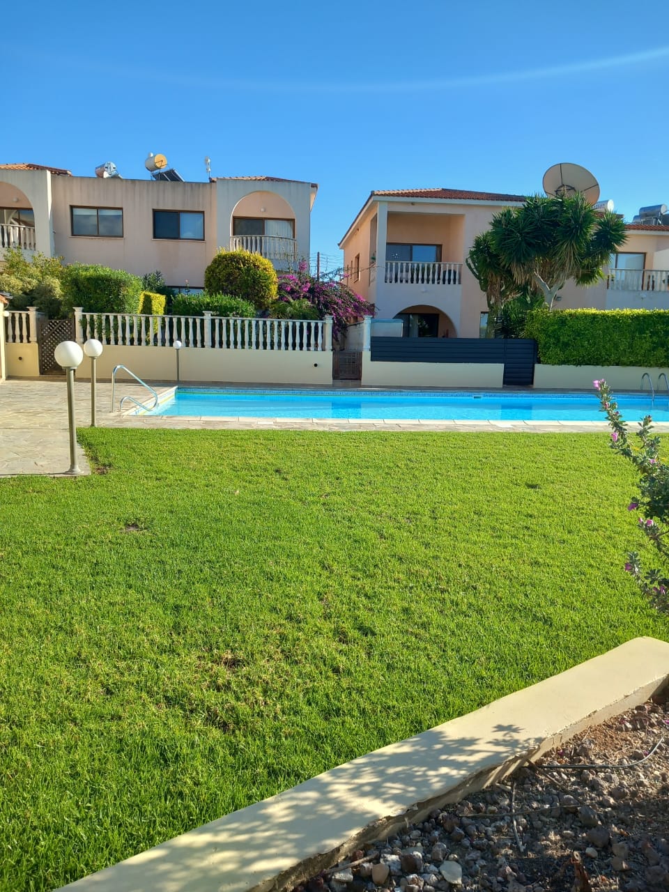 Квартира в Пафосе, Кипр, 80 м² - фото 1