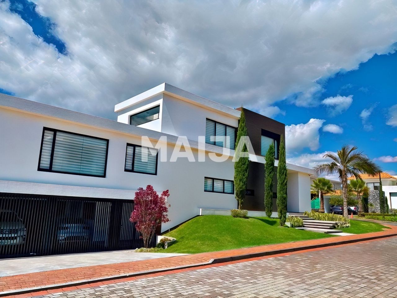 Дом Tumbaco, Эквадор, 368.37 м² - фото 1