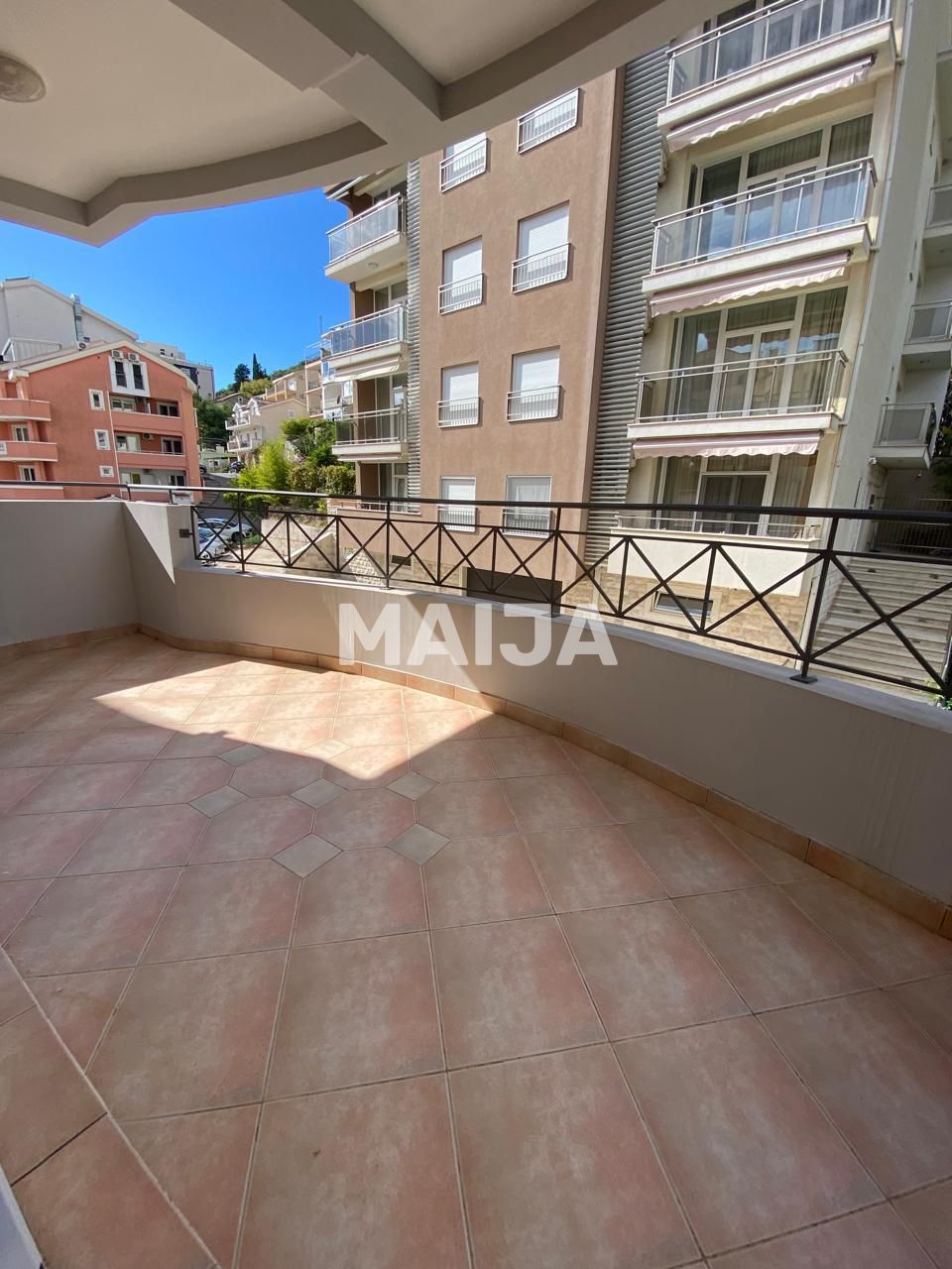 Апартаменты в Будве, Черногория, 39 м² - фото 11