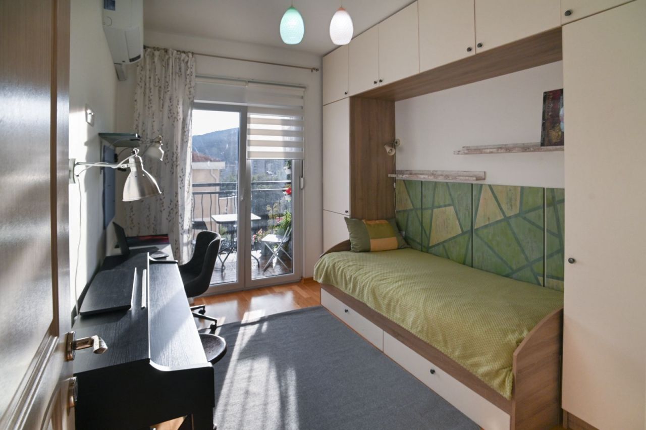 Квартира в Будве, Черногория, 46 м² - фото 6