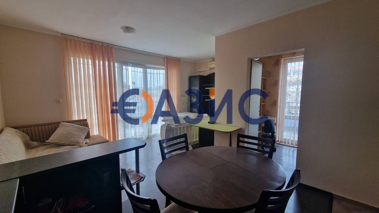 Апартаменты на Солнечном берегу, Болгария, 66.7 м² - фото 1