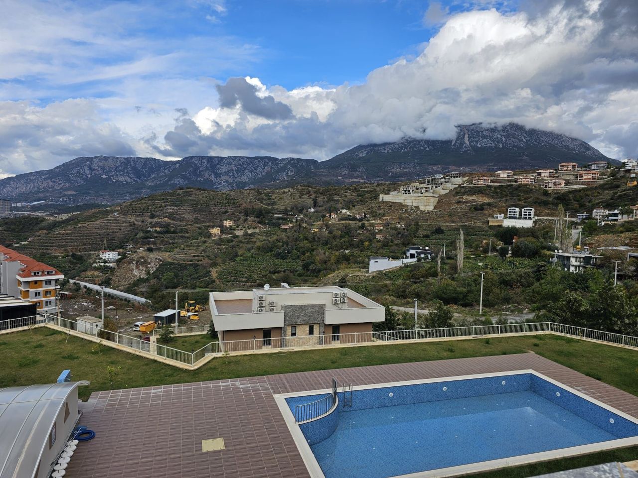 Вилла в Алании, Турция, 300 м² - фото 1