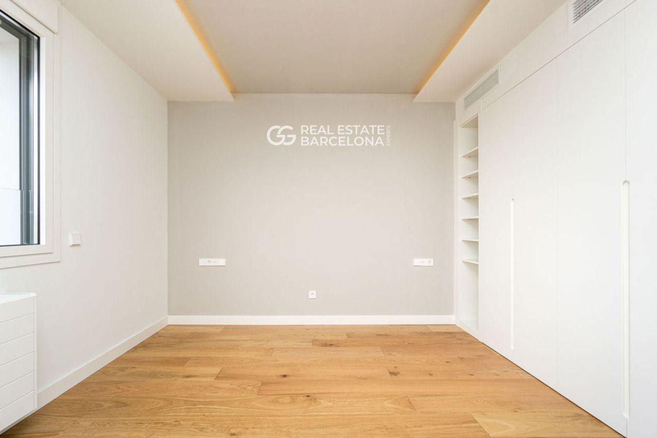 Квартира в Барселоне, Испания, 91 м² - фото 2