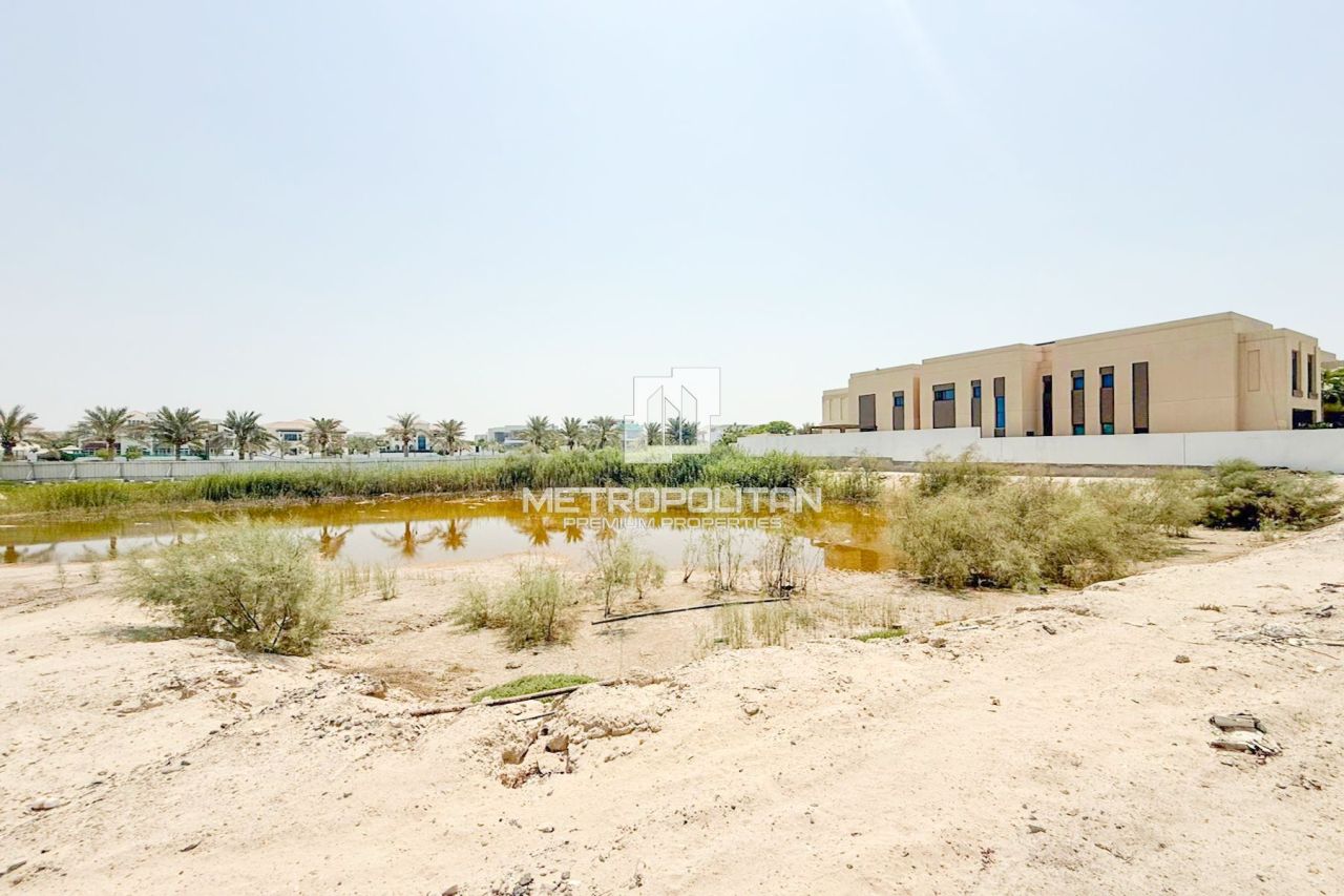 Земля в Дубае, ОАЭ, 4 839 м² - фото 3