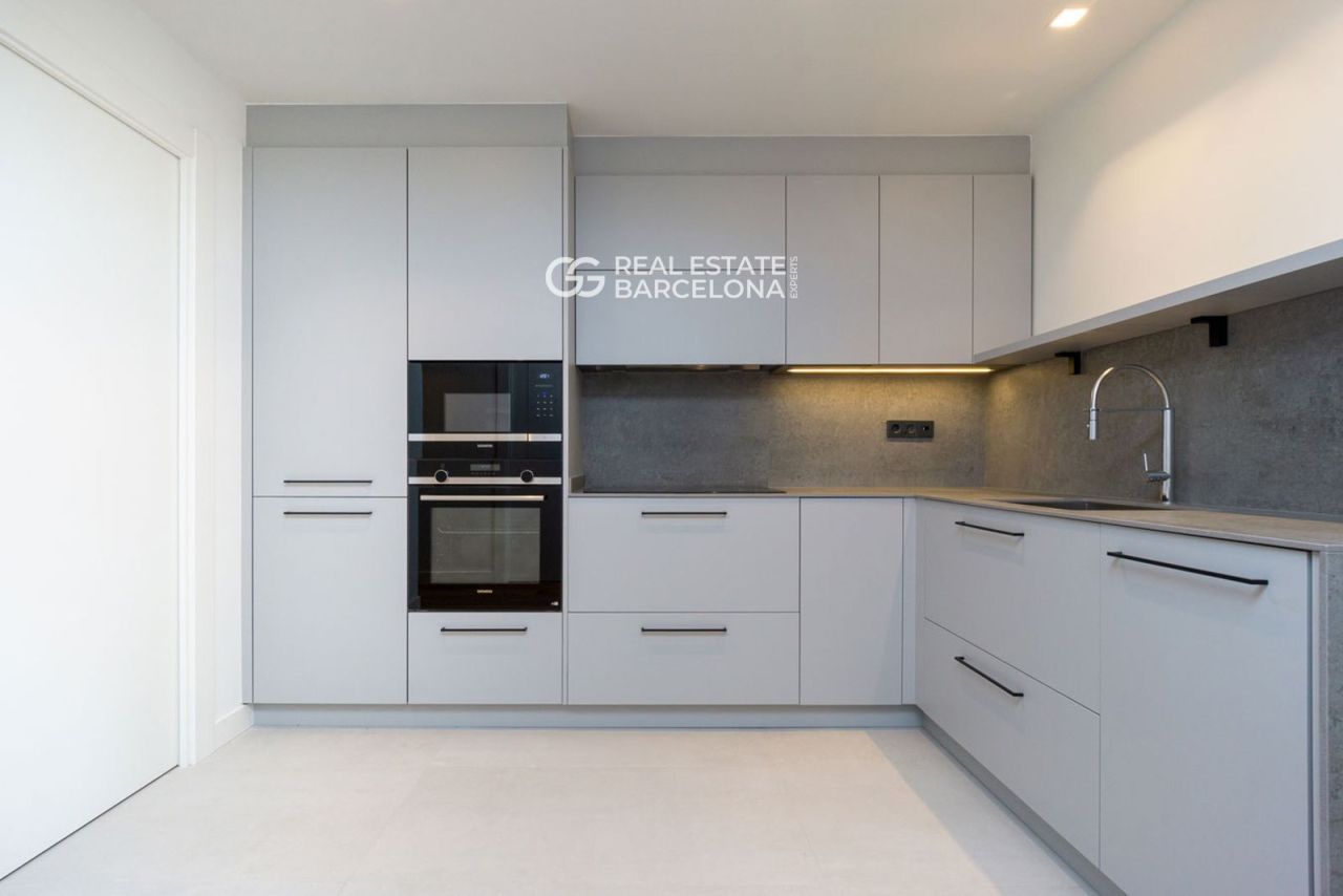 Квартира в Барселоне, Испания, 91 м² - фото 5