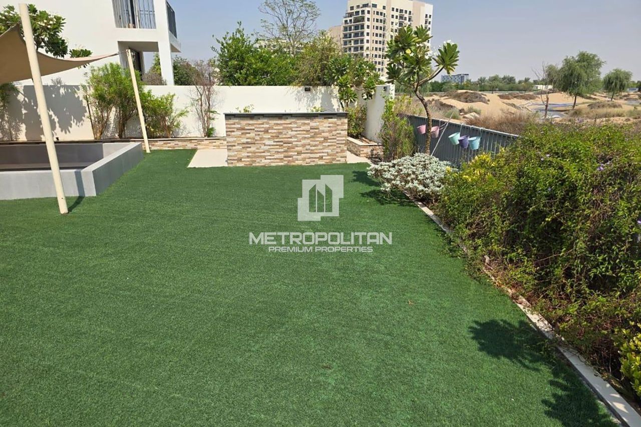 Вилла в Дубае, ОАЭ, 650 м² - фото 4