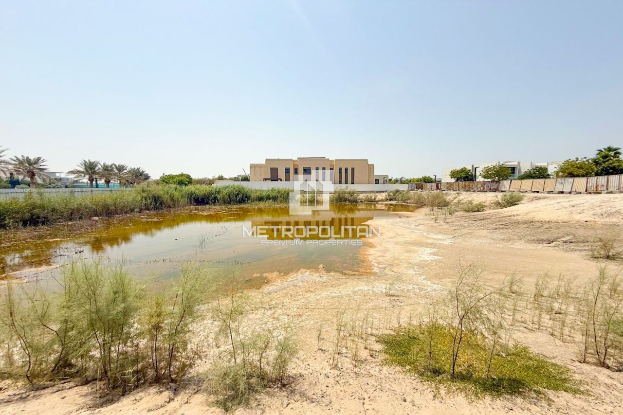 Земля в Дубае, ОАЭ, 4 839 м² - фото 4