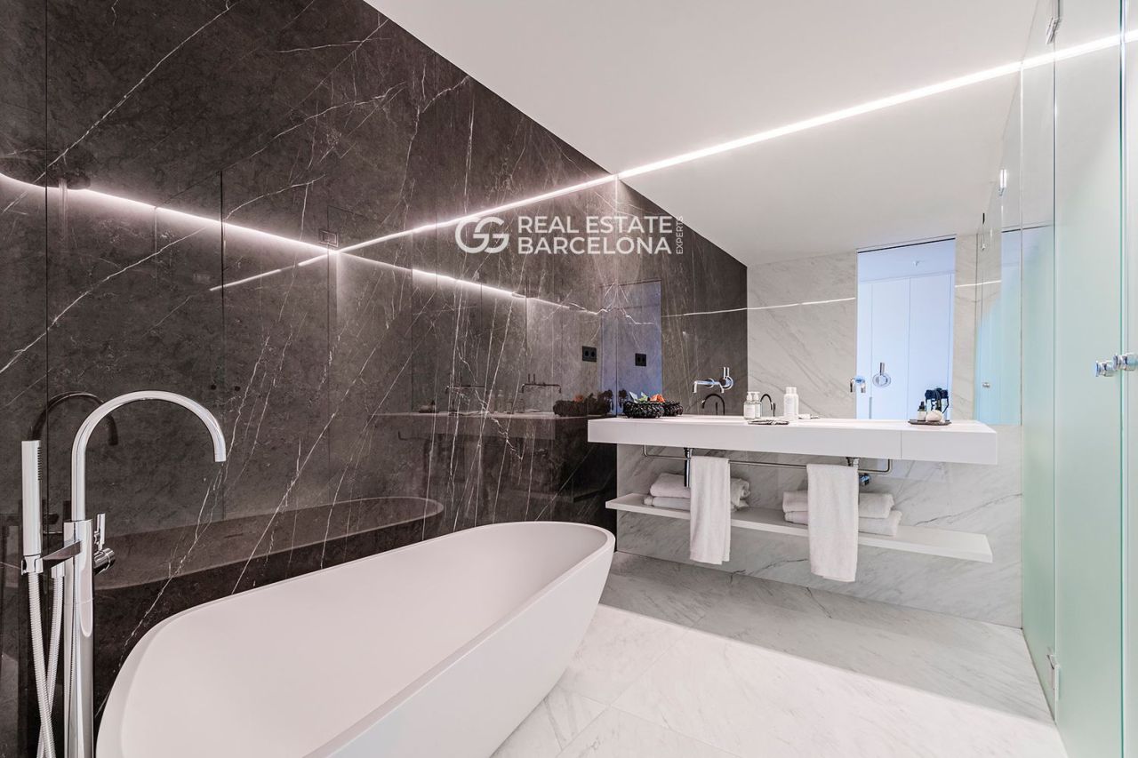 Квартира в Барселоне, Испания, 227 м² - фото 9