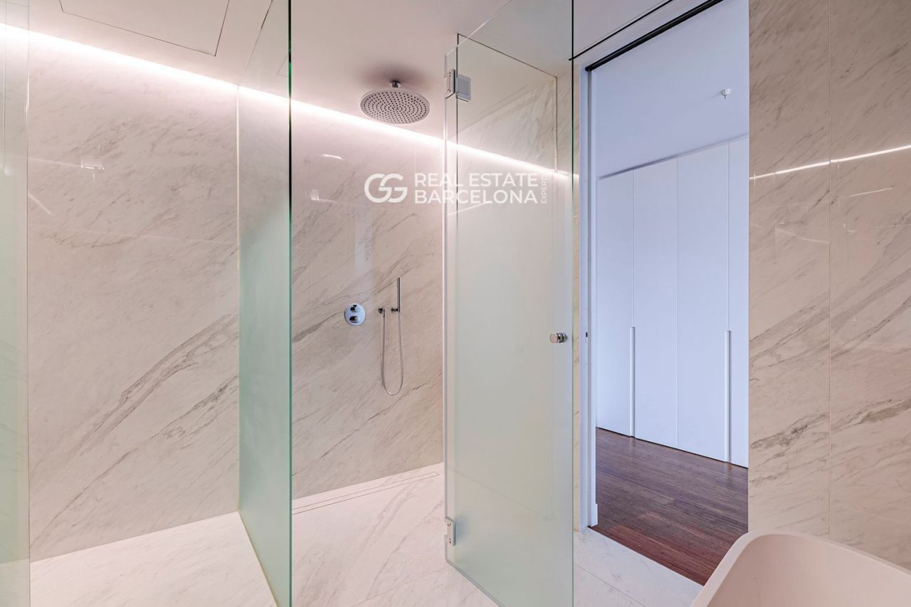 Квартира в Барселоне, Испания, 227 м² - фото 10