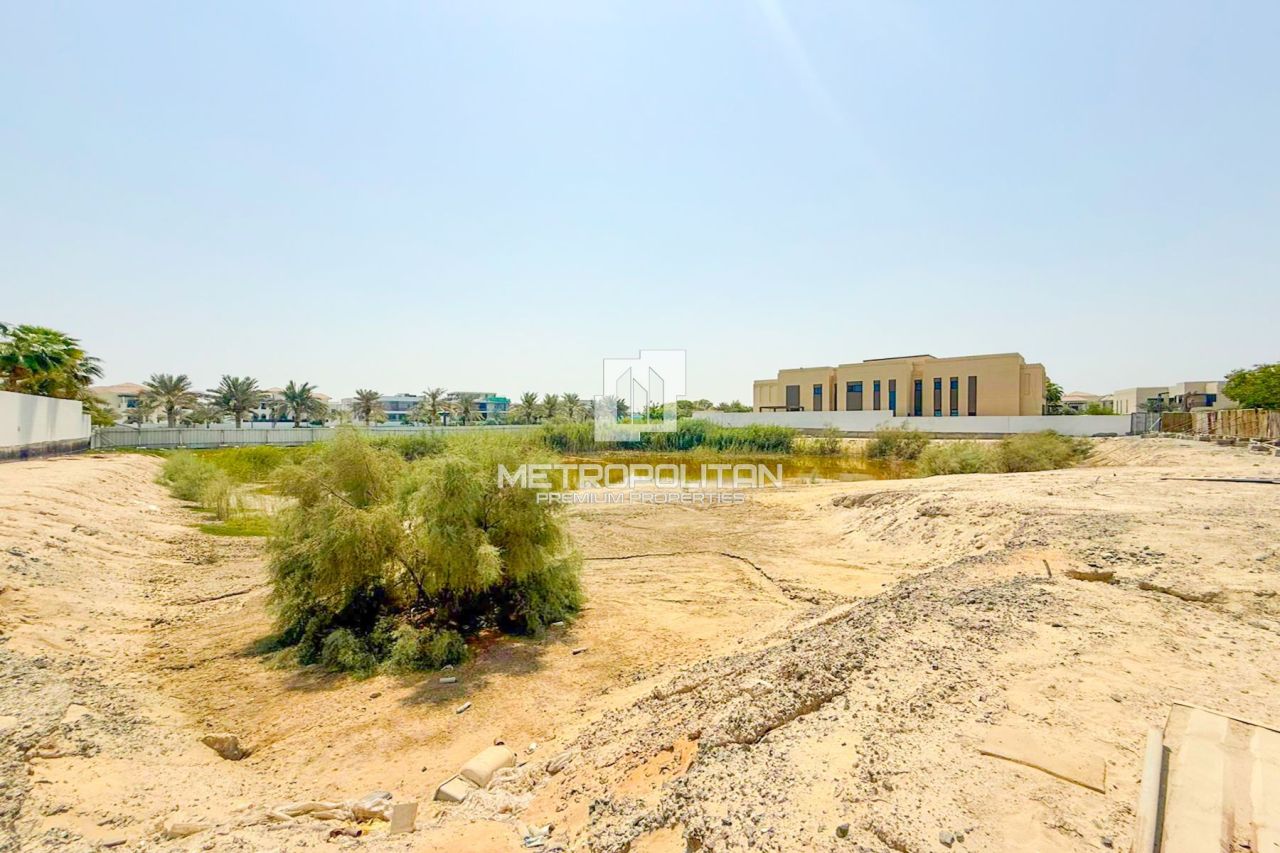 Земля в Дубае, ОАЭ, 4 839 м² - фото 6