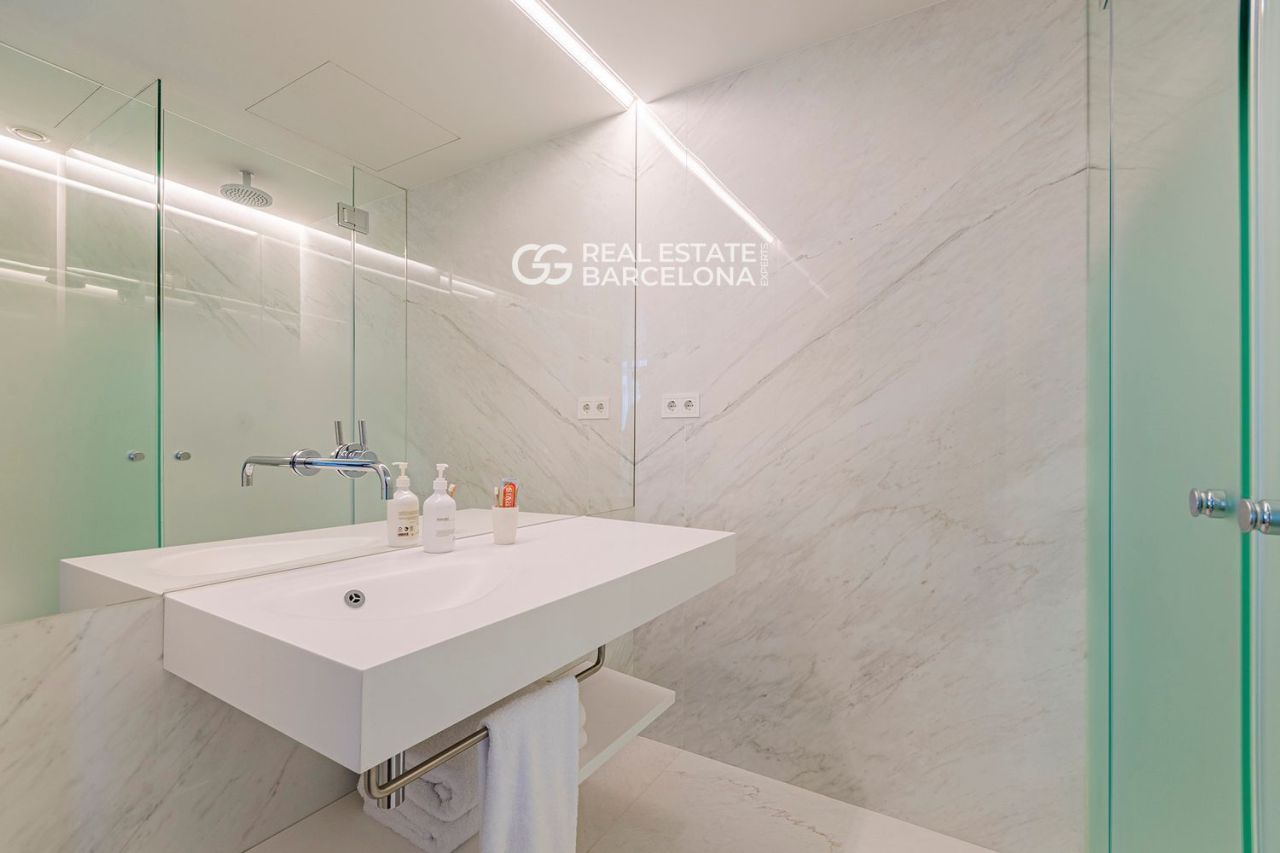 Квартира в Барселоне, Испания, 184 м² - фото 13