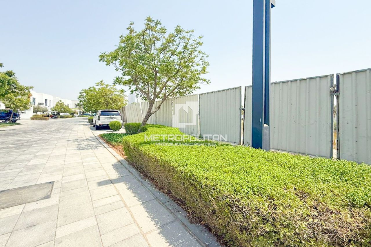 Земля в Дубае, ОАЭ, 4 839 м² - фото 7