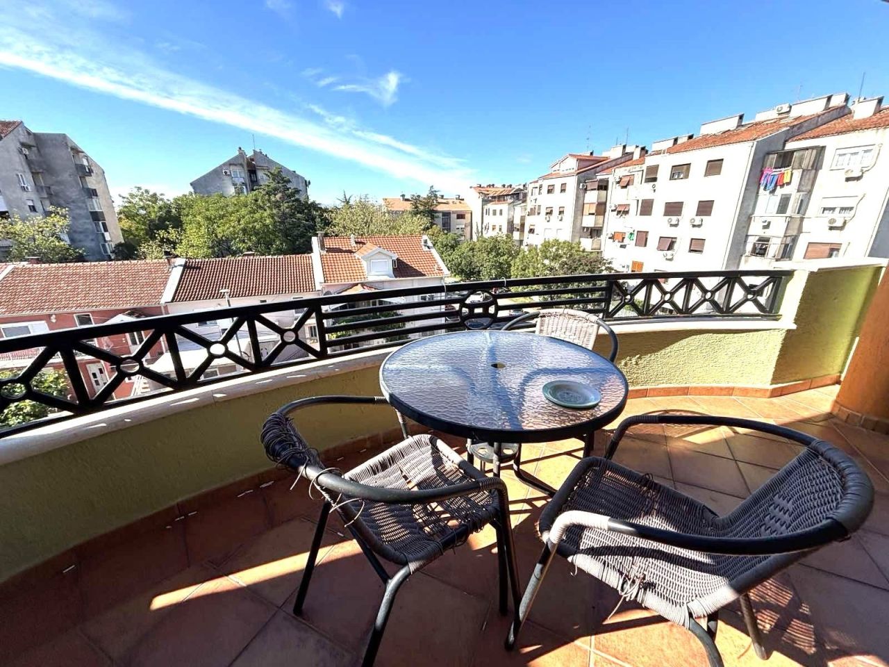 Квартира в Подгорице, Черногория, 80 м² - фото 4