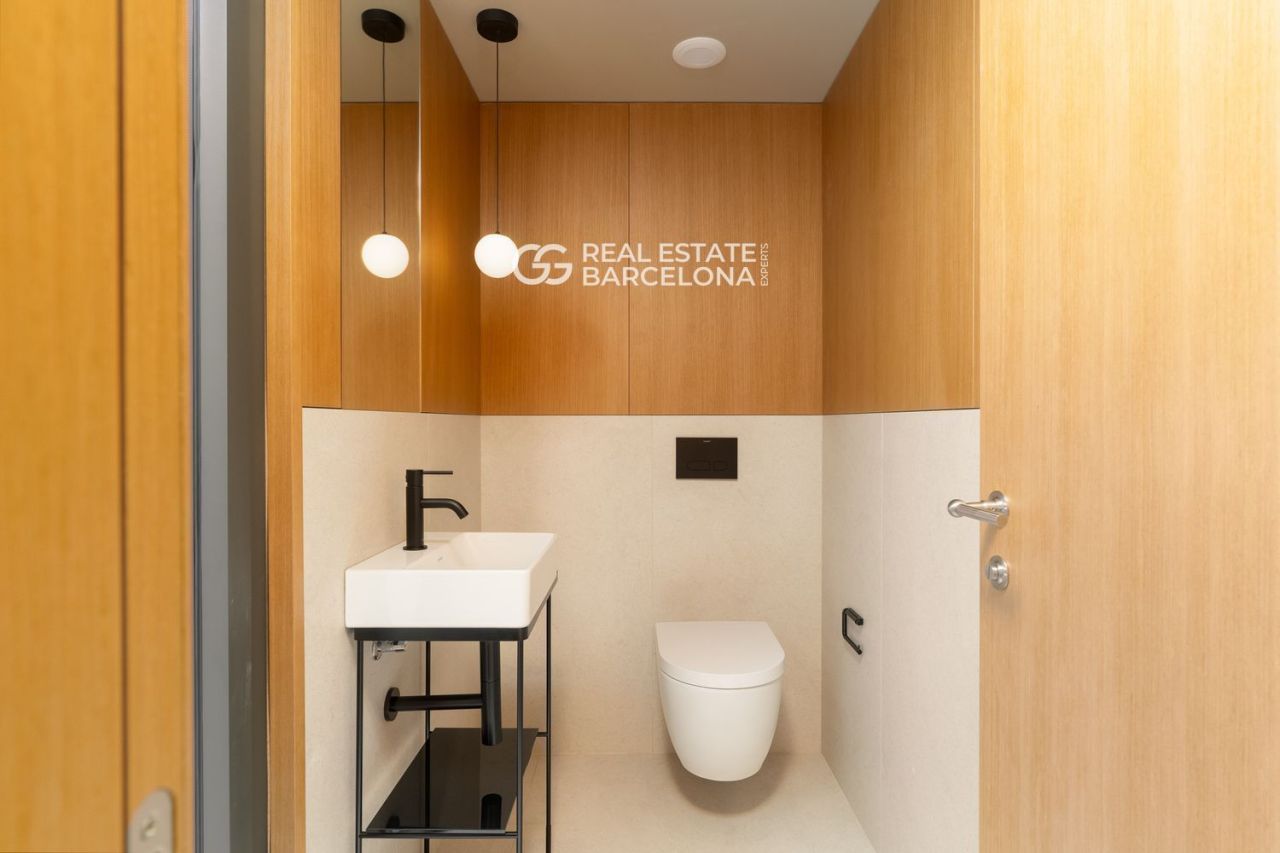 Квартира в Барселоне, Испания, 200 м² - фото 16