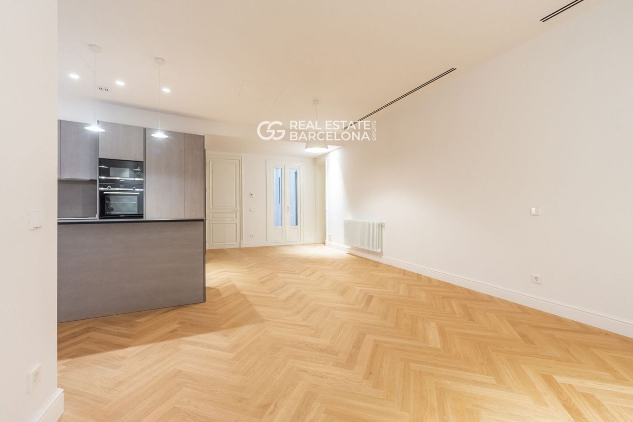 Квартира в Барселоне, Испания, 163 м² - фото 16