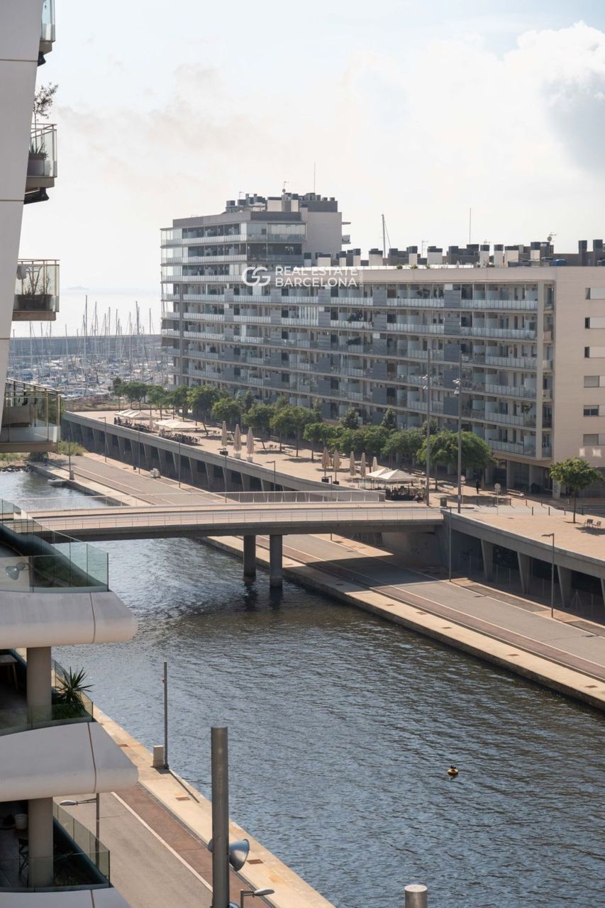 Квартира в Бадалоне, Испания, 114 м² - фото 17